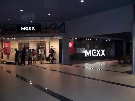 Наружная реклама: Наружное оформление световое и не световое  